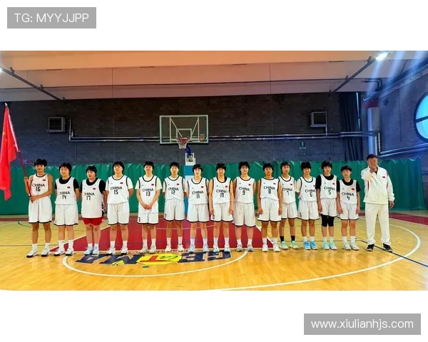 篮球与足球巨星同框合照 展现跨界友谊与体育精神的完美融合